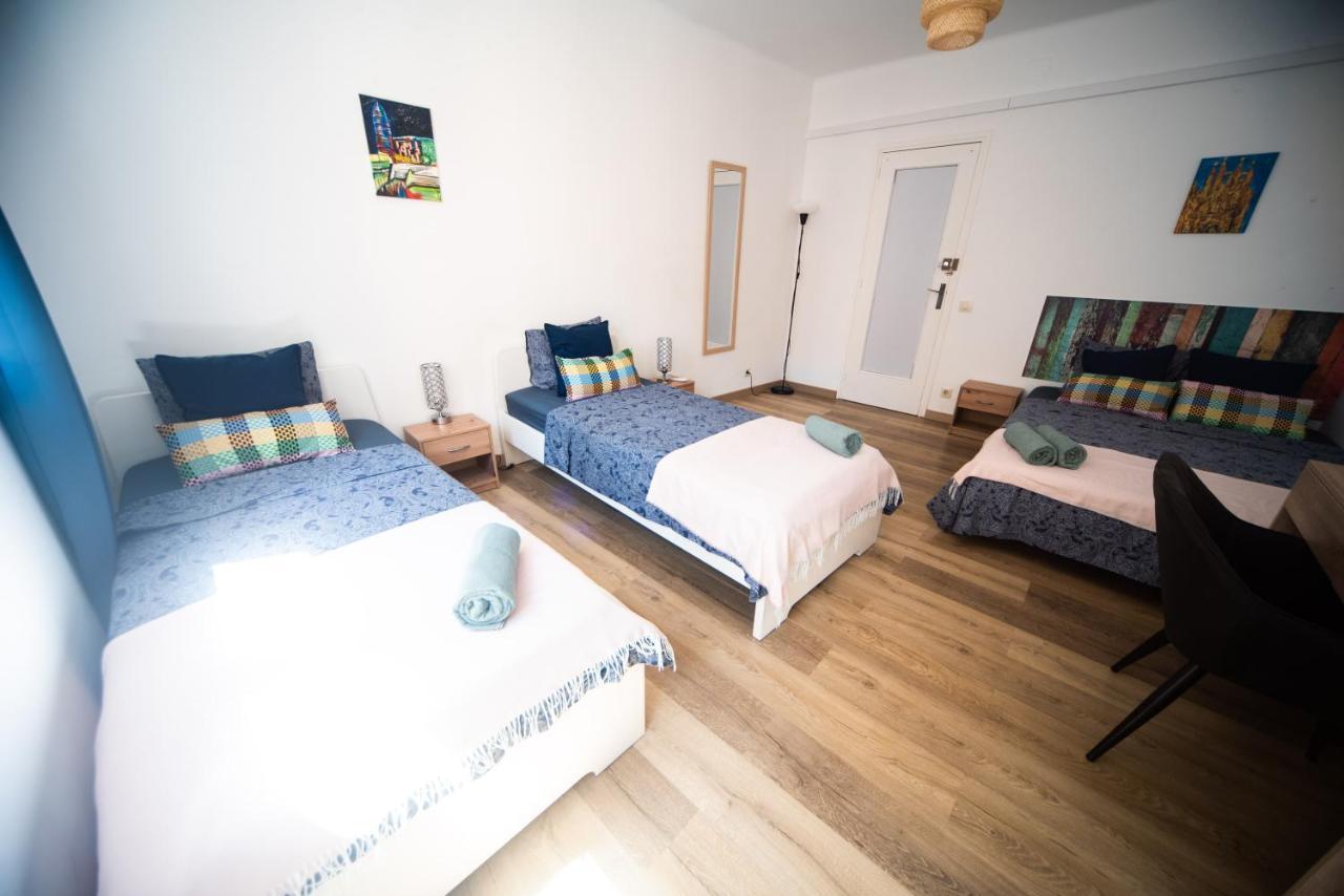 By Port Vell Rooms Barcellona Esterno foto